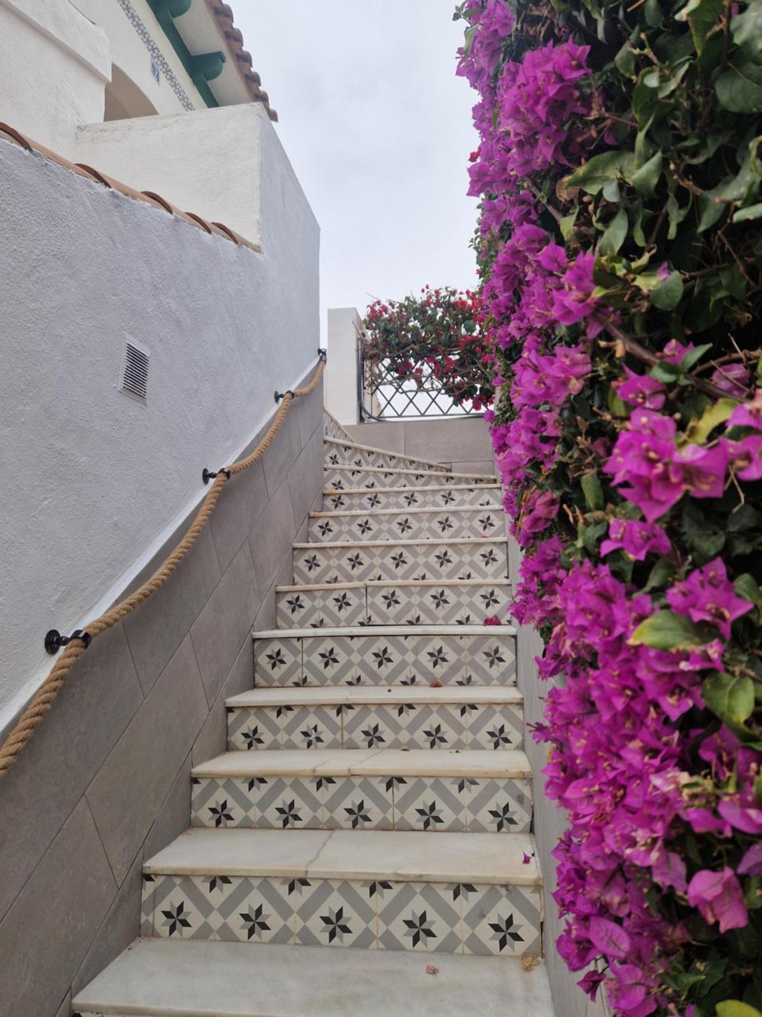 Lovely Apartment Near The Beach In Sunny La Mata Торевиеха Екстериор снимка