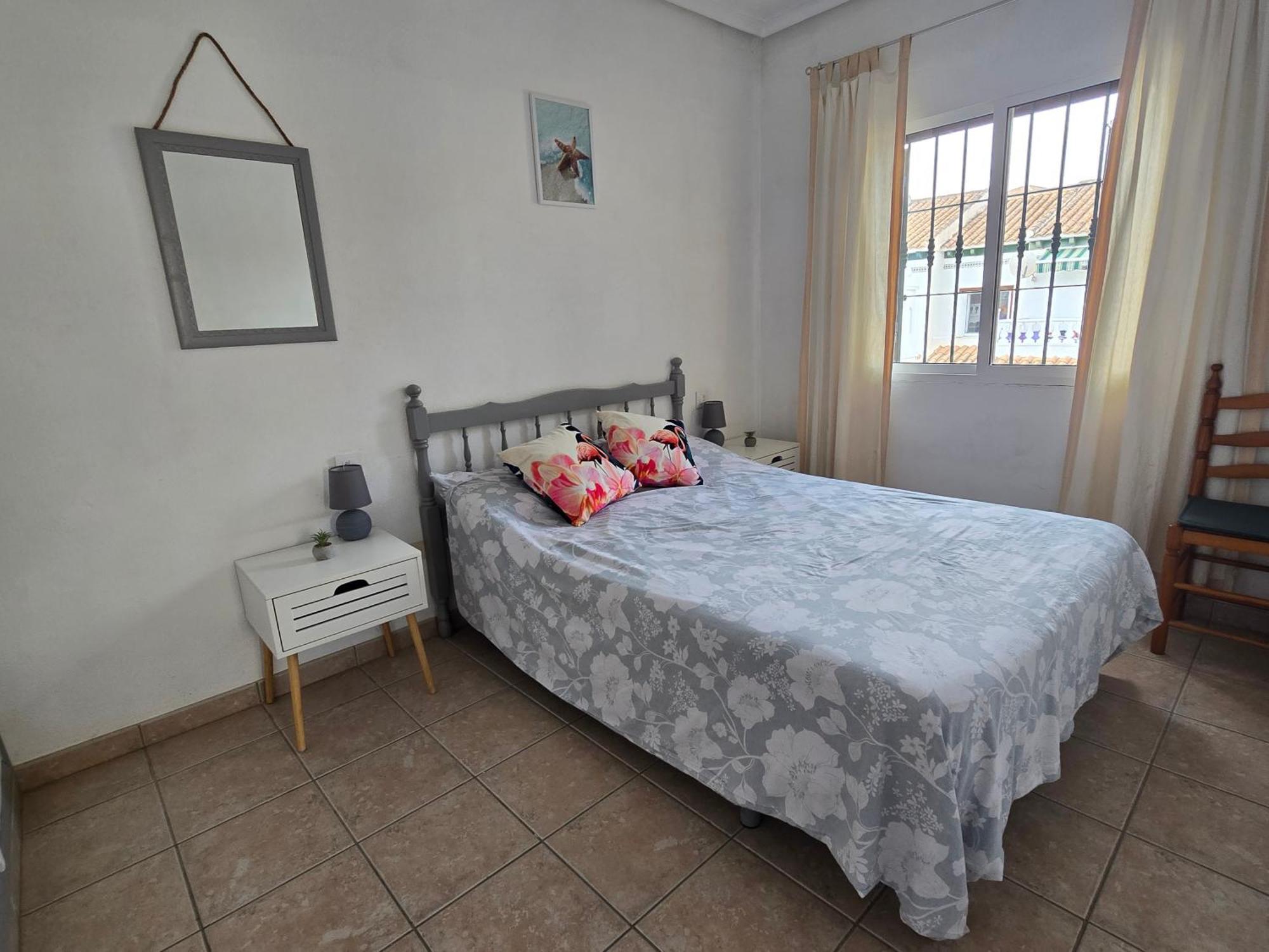 Lovely Apartment Near The Beach In Sunny La Mata Торевиеха Екстериор снимка